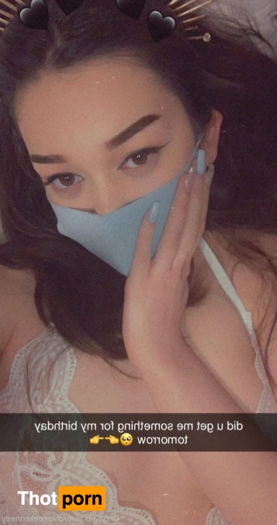 chloe kennedy 🦋✨ 4359883