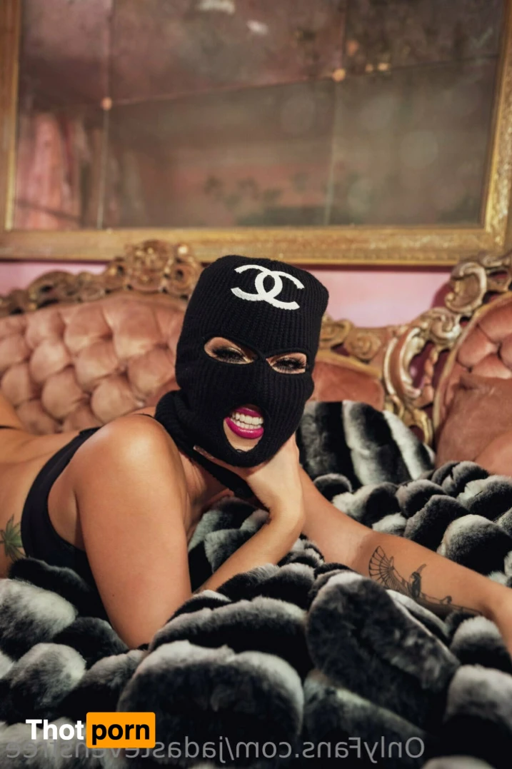 Jada Stevens 12898728