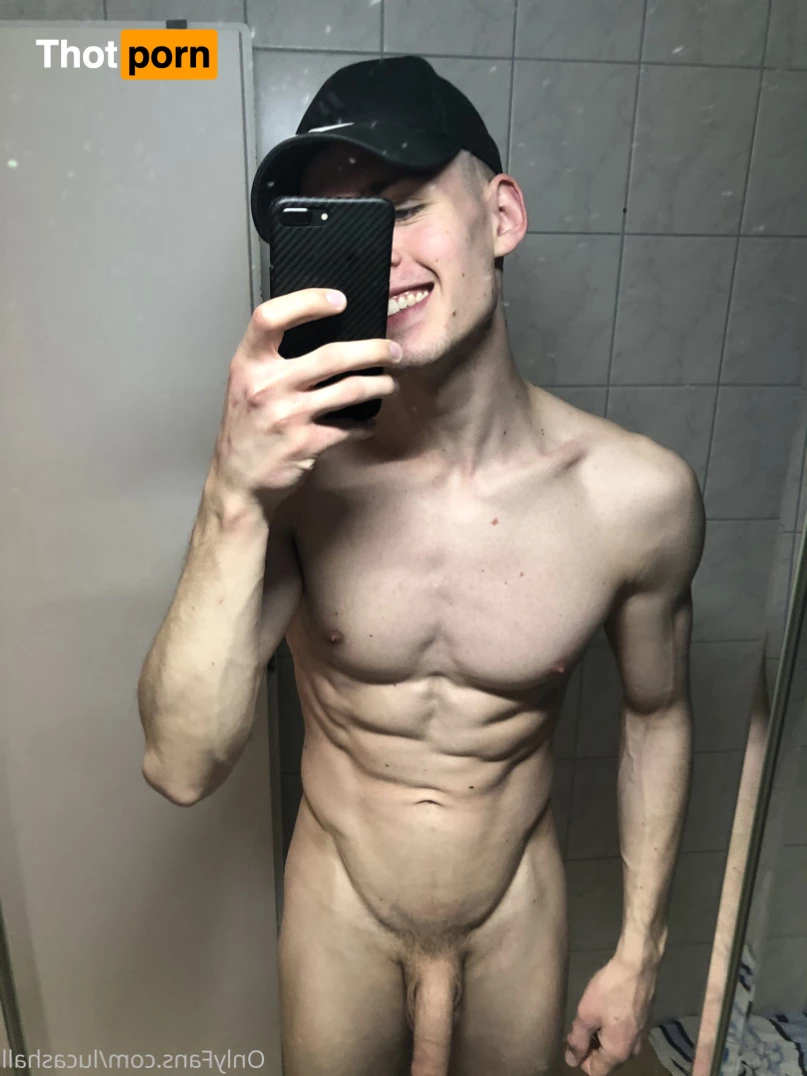 Lucas Hall [FREE] [ lucashallfree ] OnlyFans leaked photo 6166549 on  Thotporn