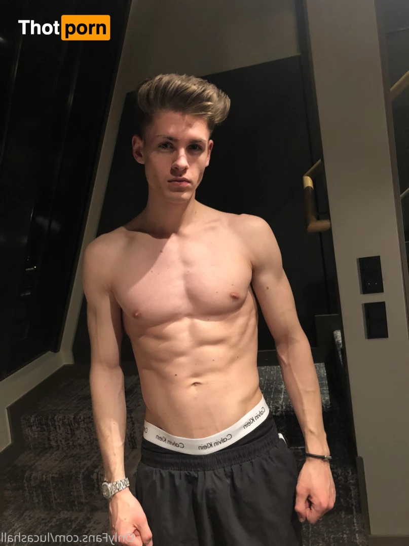 Lucas Hall [FREE] 6166760