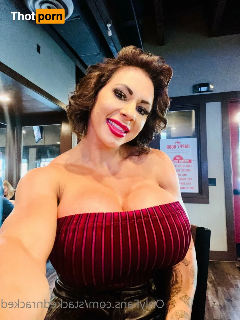 StackedandRacked 2269425