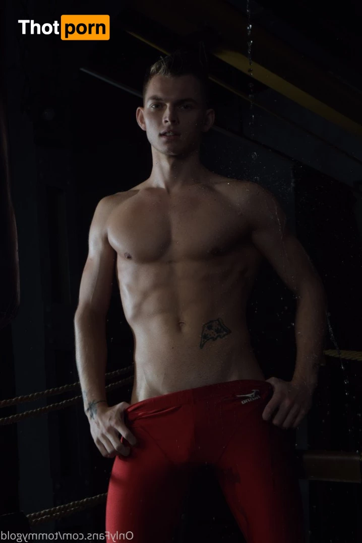 Tommy Gold💦Free  @tommygold 3581758