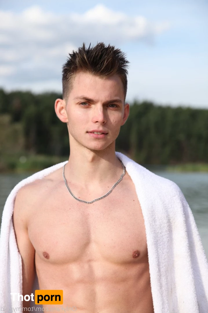 Tommy Gold💦Free  @tommygold 3582286