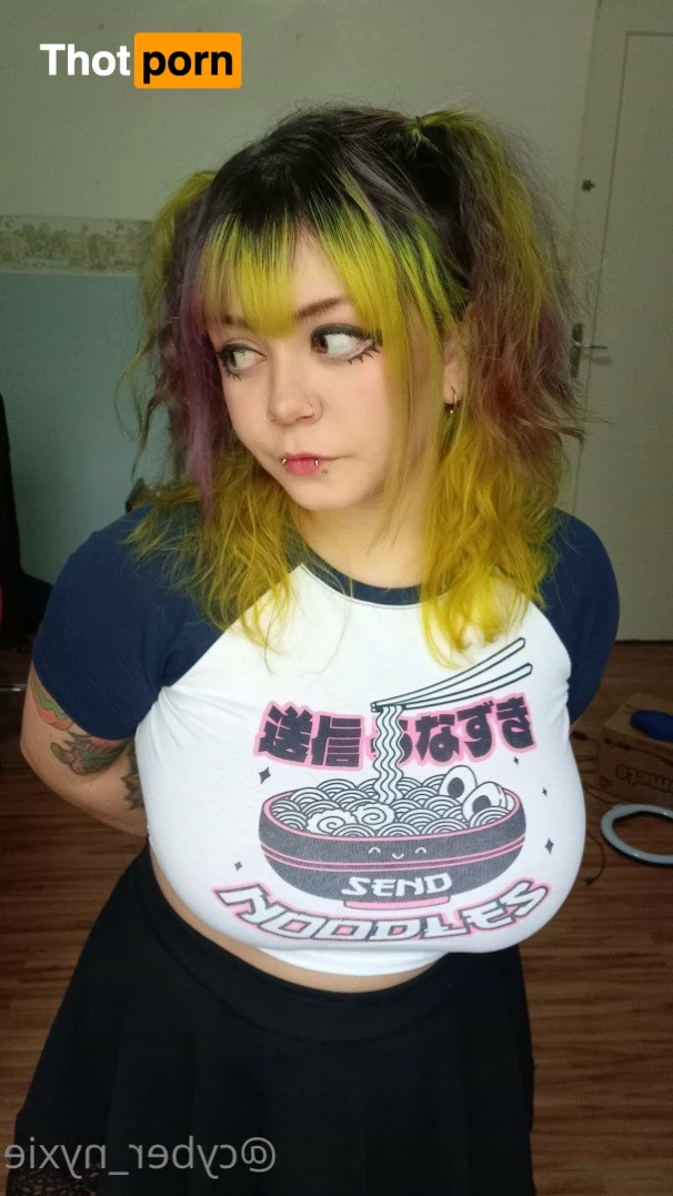 Nyxie 💚👾 2159179