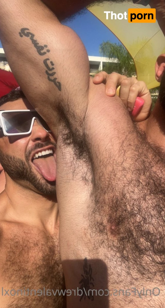 Drew Valentino (DrewcyFrOOtXL) 2159139