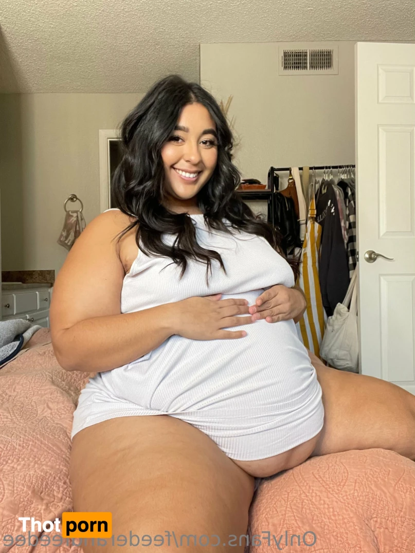 Feeder and Feedee 16527849