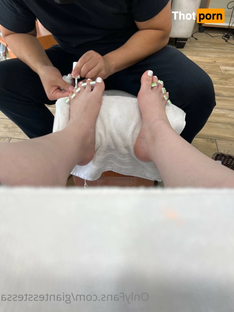 Tessa the Giant 4163230