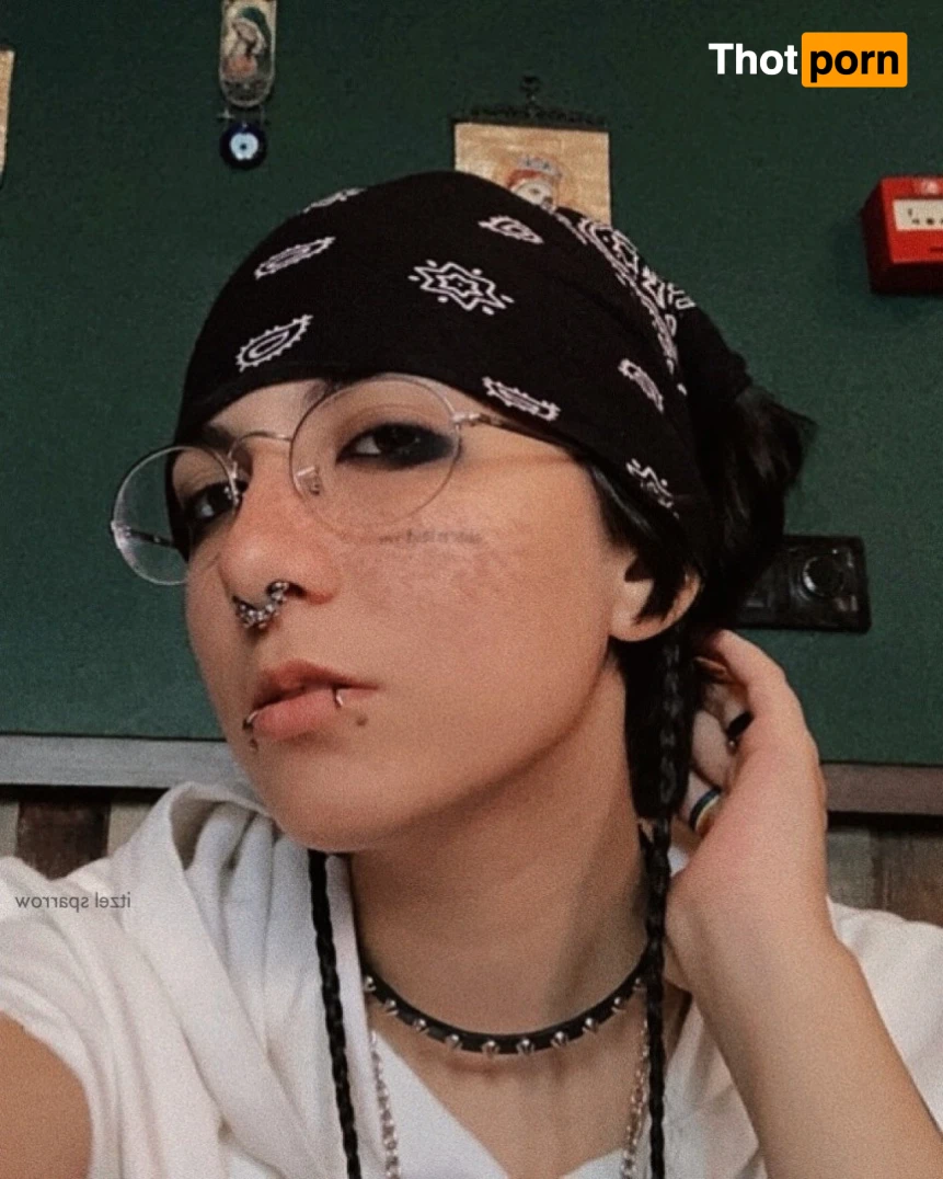 Itzel ☾ FREE 13779456