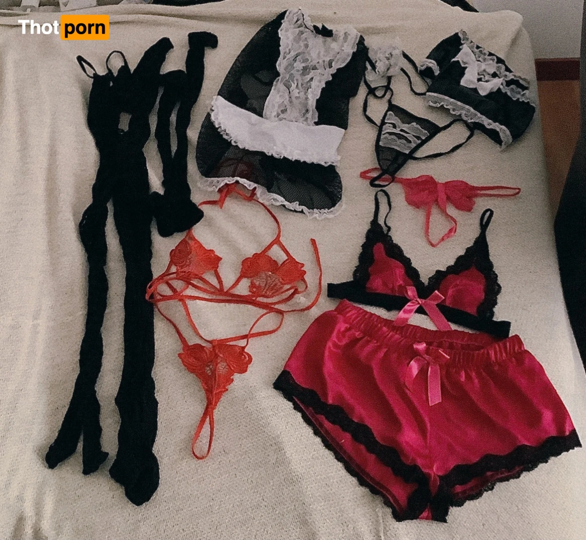 Itzel ☾ FREE 13781306