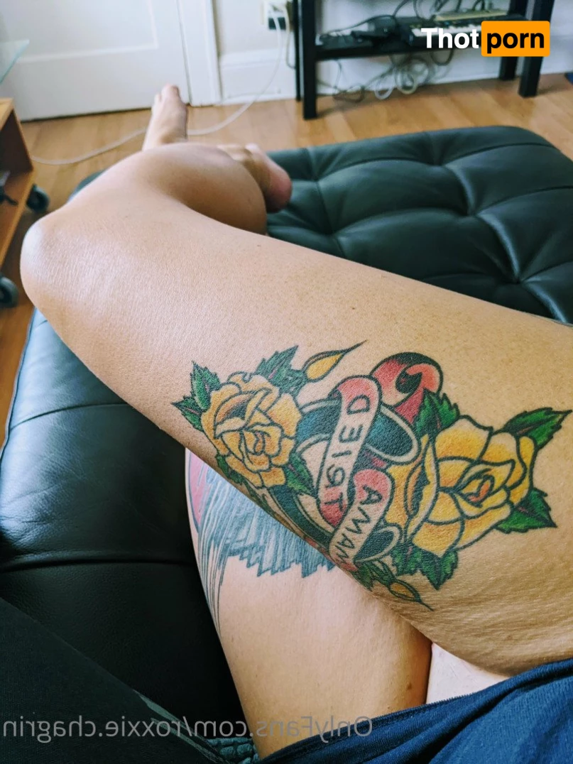 Roxxie Chagrin 3826752