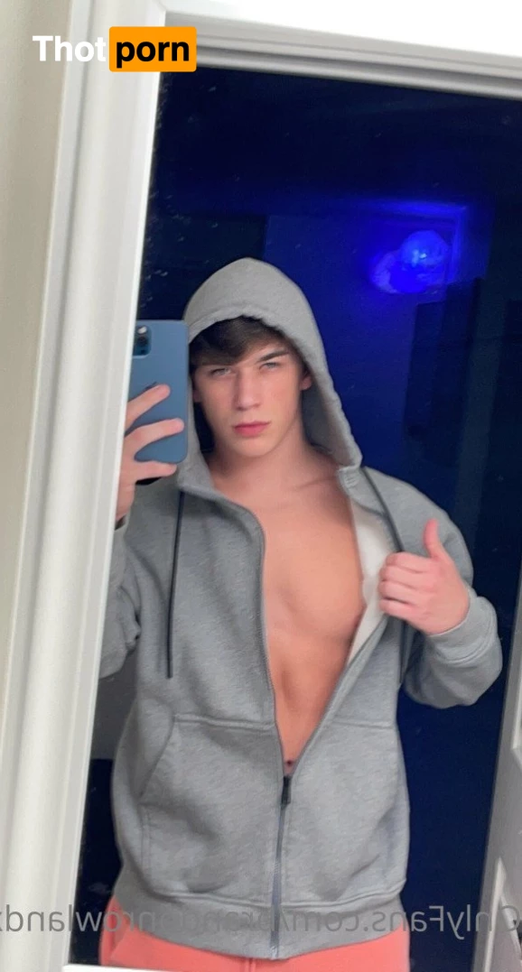 Brandon Rowland 3655185