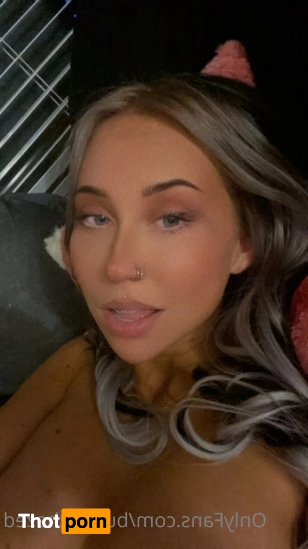 𝐵𝑜𝑜𝐵𝑜𝑜𝒦𝒾𝓉𝓉𝓎𝐹𝓊𝒸𝓀 3931374