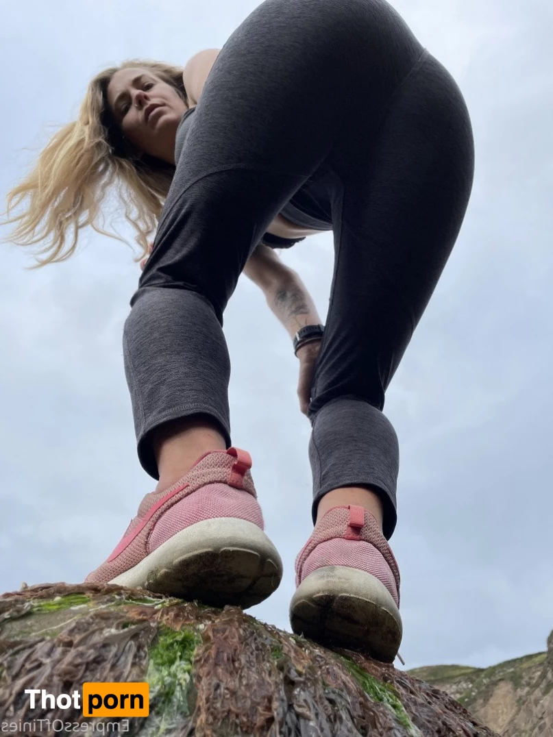 Empress Of Tinies 👄 2133610