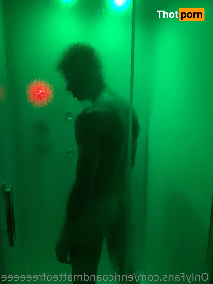 Henry&amp;MatteoFree 7480630