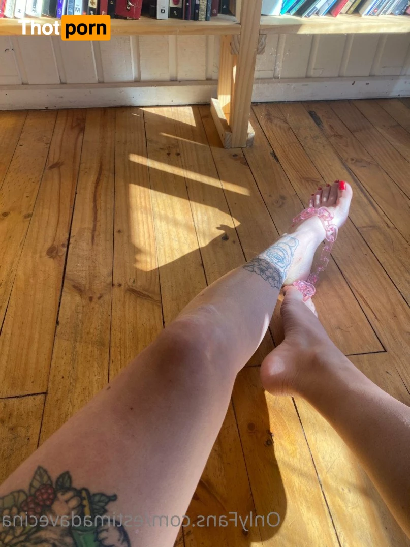 Estimada Vecina 2133183