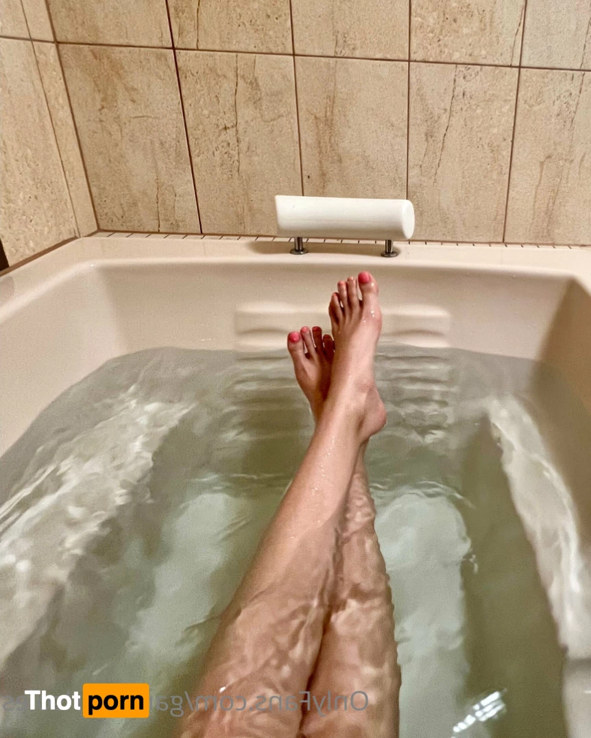 Gamer Girl Soles 6205061