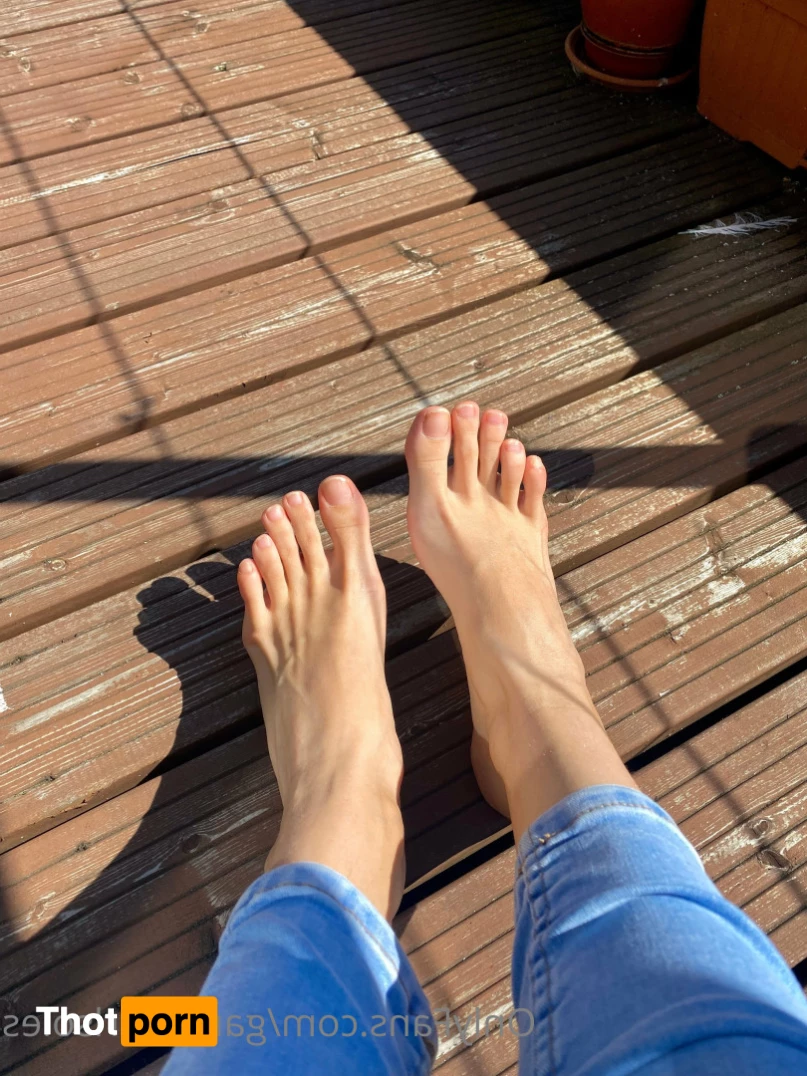 Gamer Girl Soles 6205287