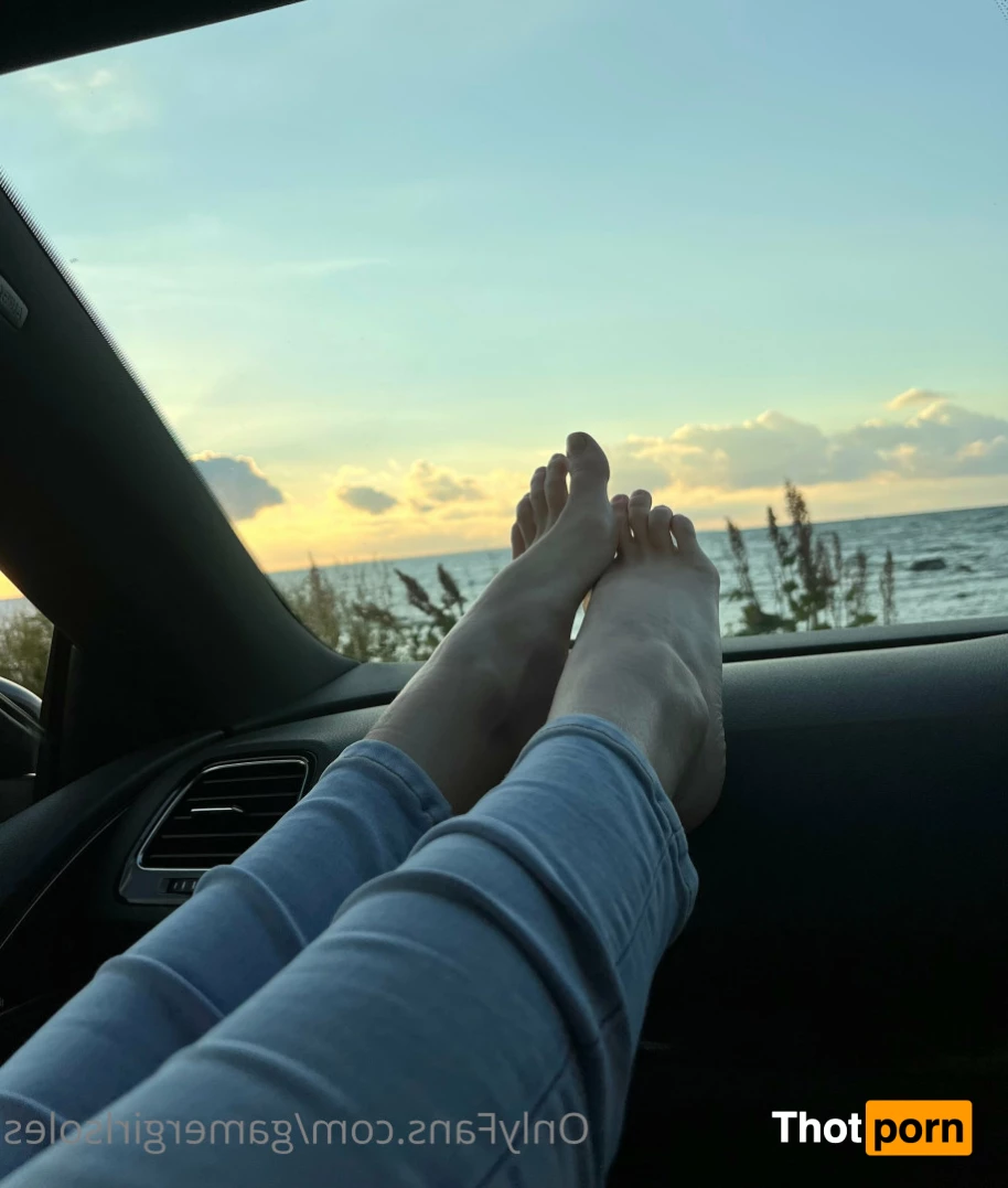 Gamer Girl Soles 6205431