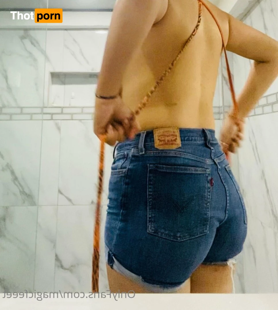 🦋Bell😇 3841378