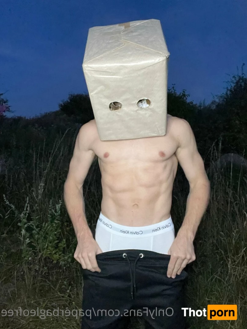 Paper Bag Leo ❕FREE❕ 2129309