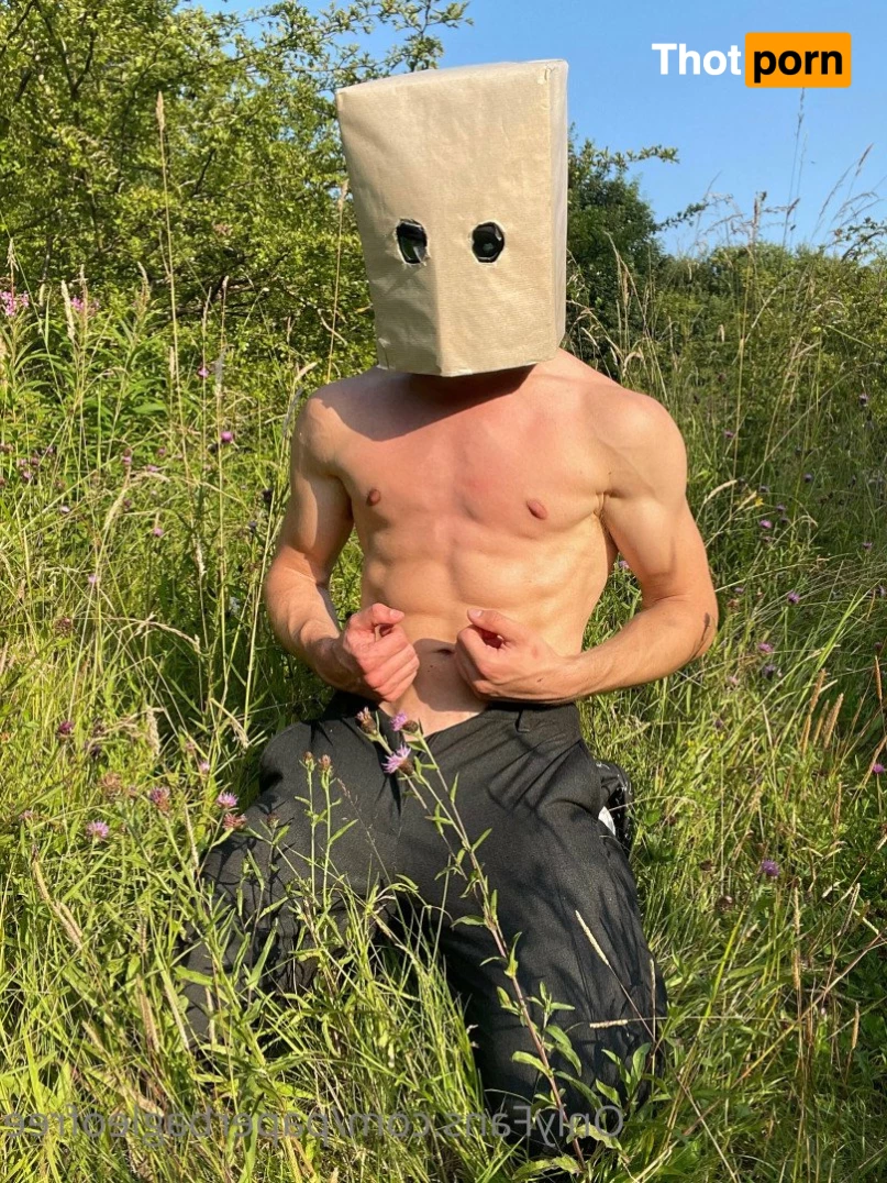 Paper Bag Leo ❕FREE❕ 2129332