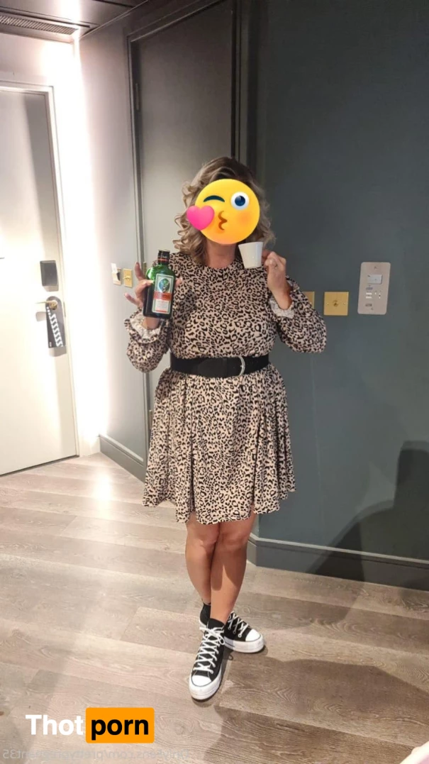 Pretty Pregnant 7620909