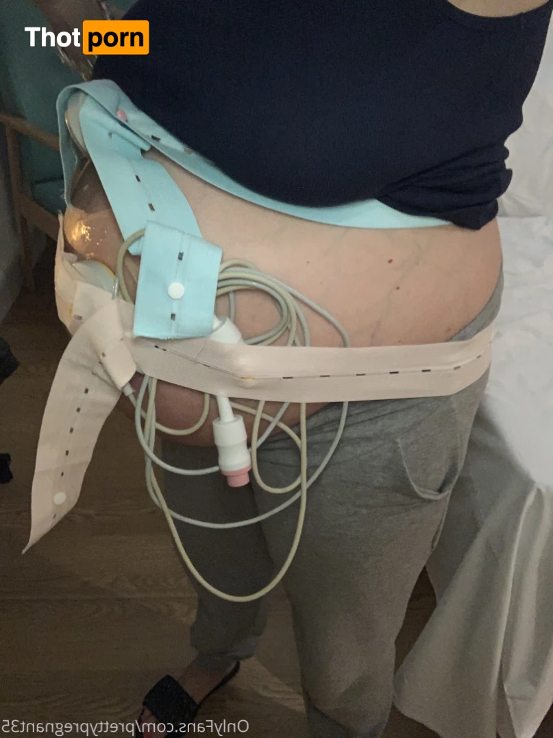 Pretty Pregnant 7620992