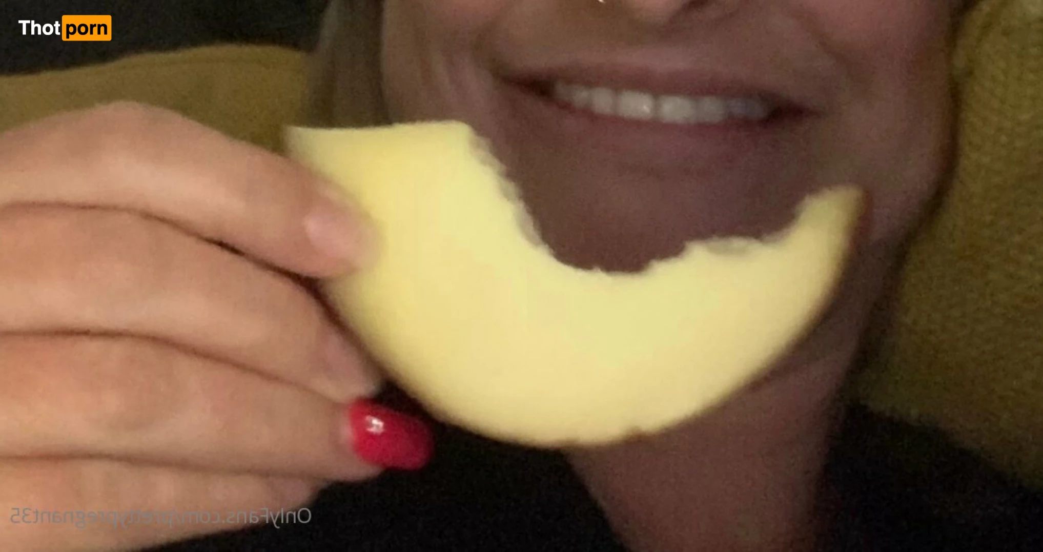 Pretty Pregnant 7621018