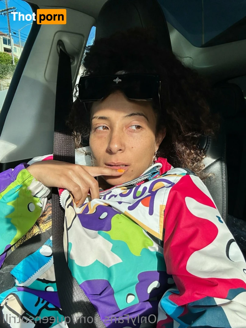 QueenSoTrill 12498276