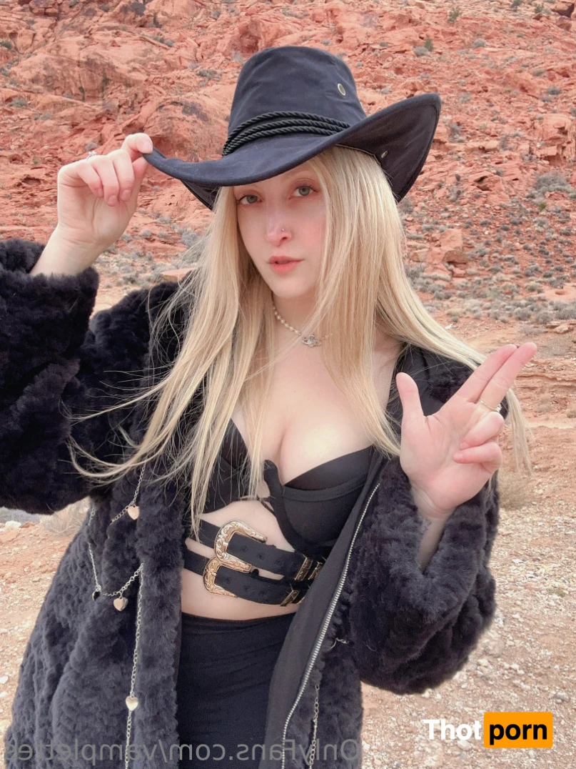 VamplettesFree 12086705