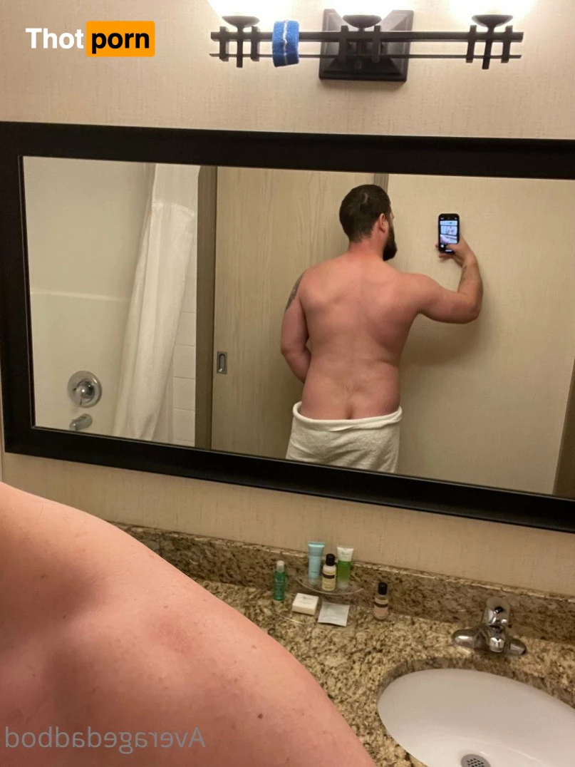 Average dad bod 2146916