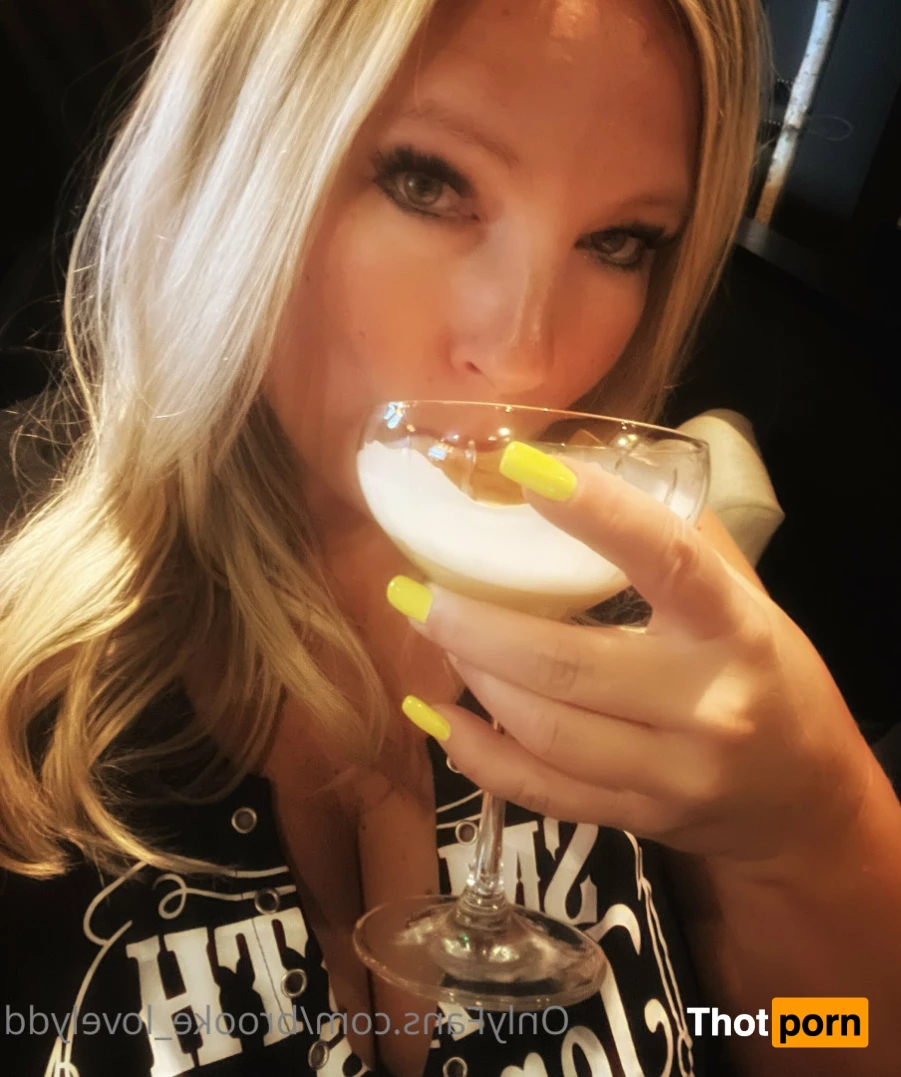 Cheerleader 📣 Captain gone BAD!😈💋 6078969