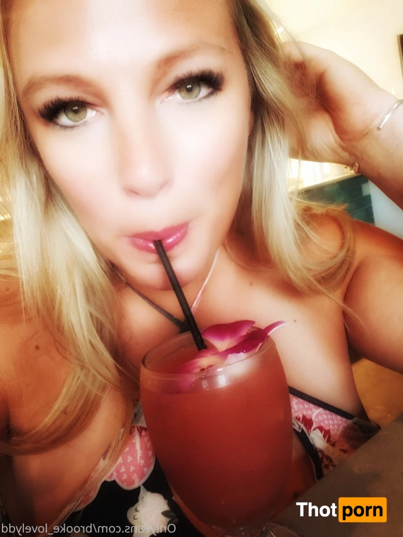 Cheerleader 📣 Captain gone BAD!😈💋 6079058