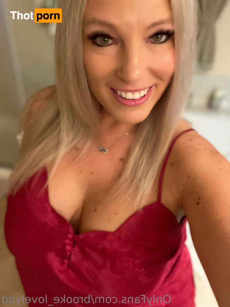 Cheerleader 📣 Captain gone BAD!😈💋 10875215