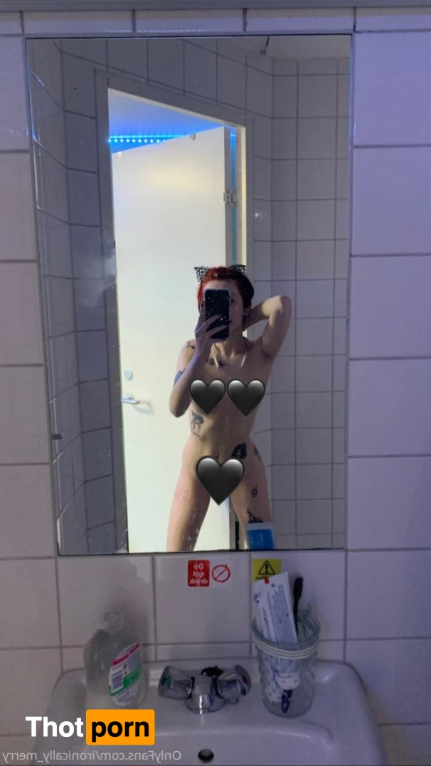 Ironically_Merry 3742676