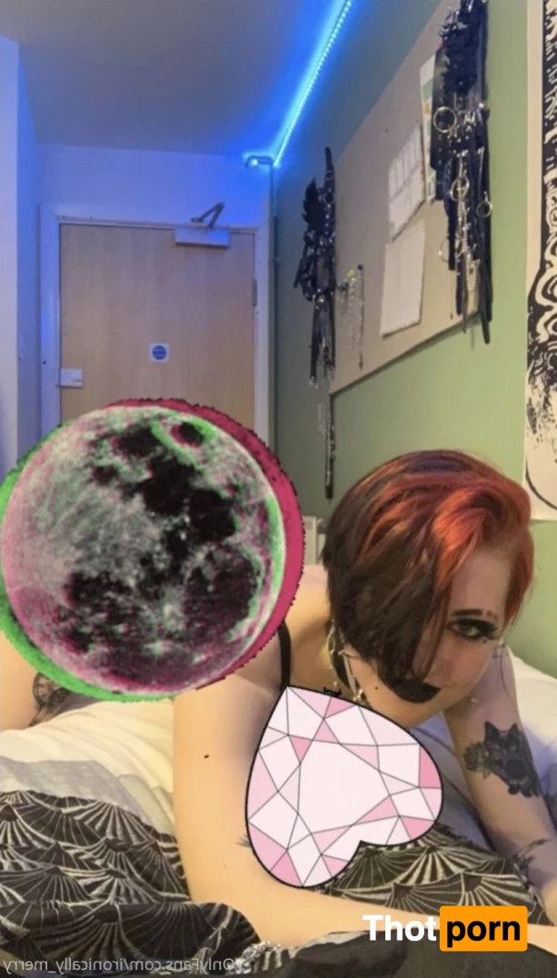 Ironically_Merry 3743921