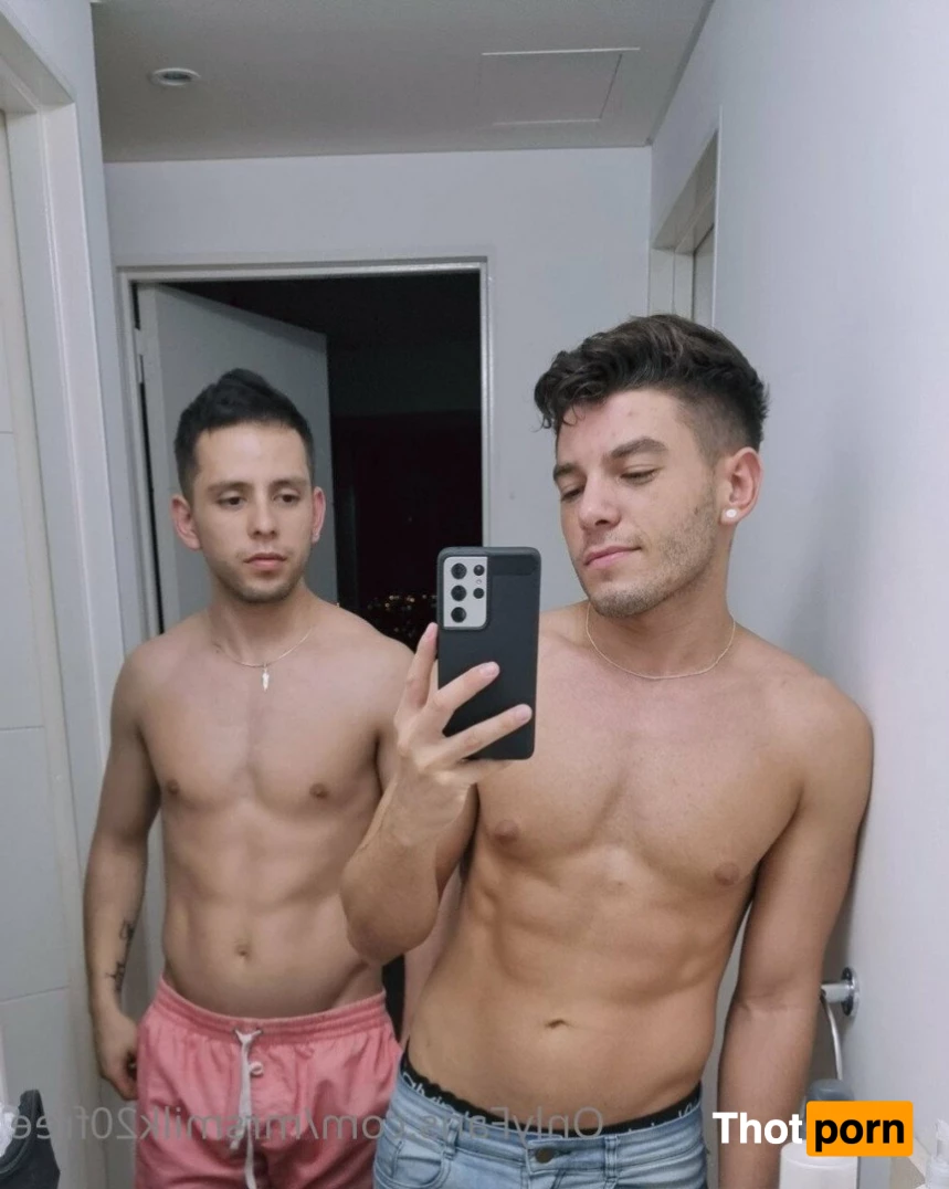 Joe Thomas 💦 FREE 2146572