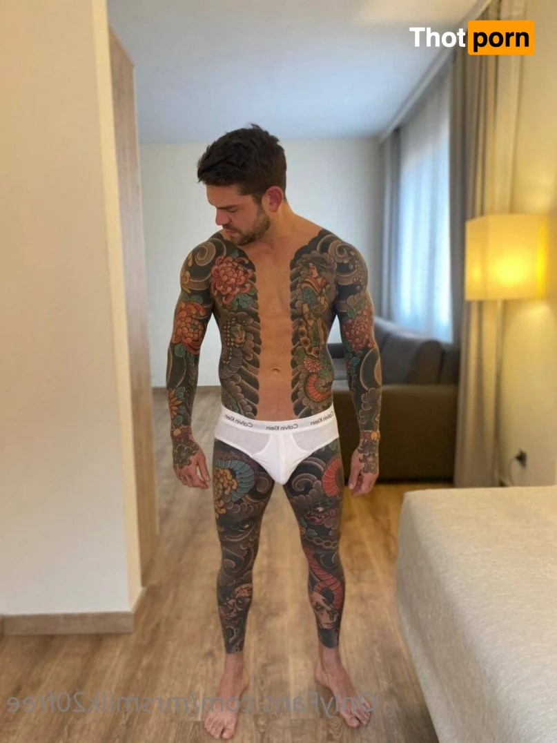 Joe Thomas 💦 FREE 2146593