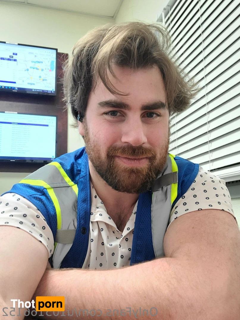 Blue Collar Steve 11844104