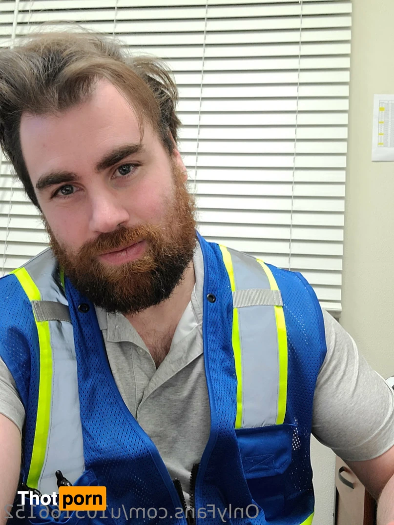 Blue Collar Steve 11845479