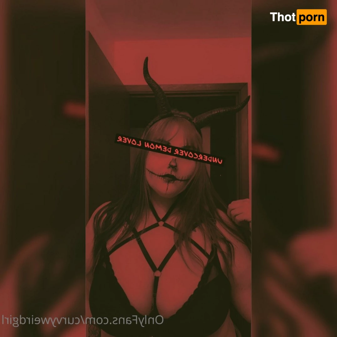 curvyweirdgirl 2145272