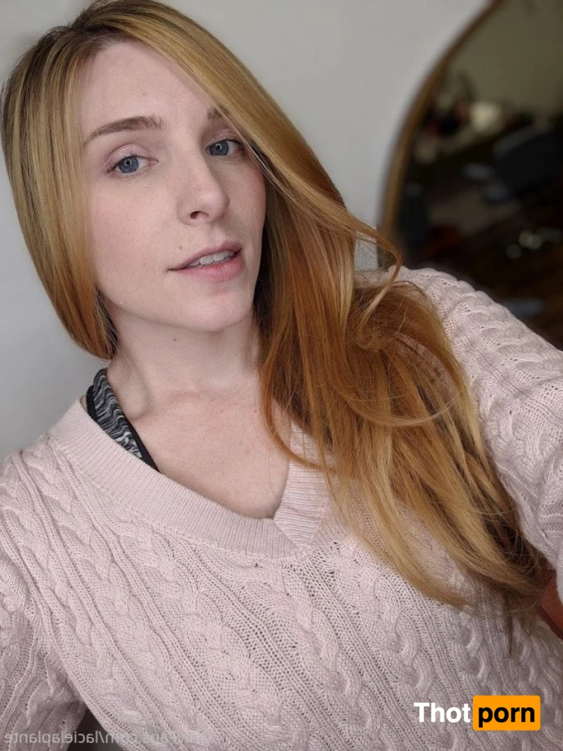 LacieLaPlante.com 2139309