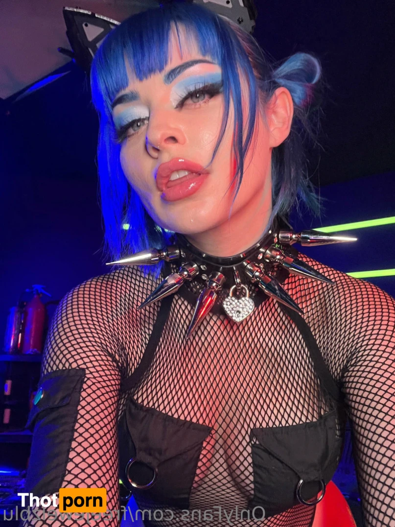 Jewelz Blu SFW 11836520