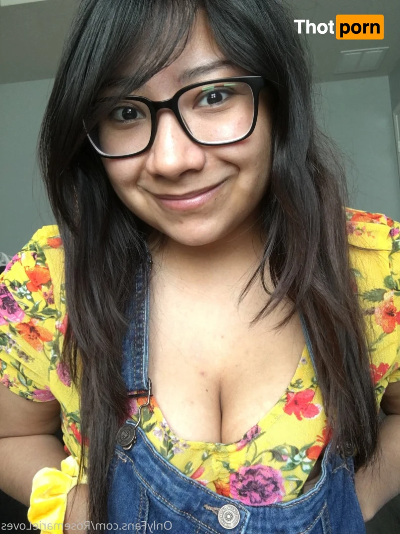 RosemarieLoves 11823250