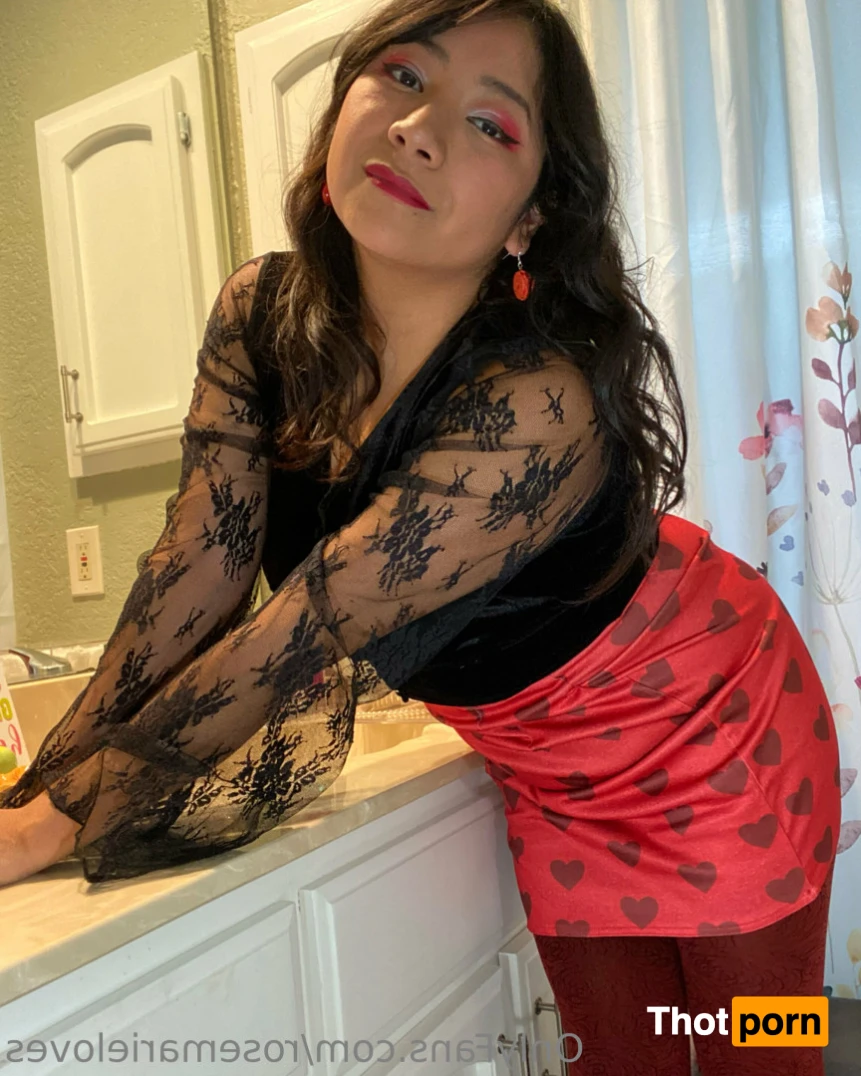 RosemarieLoves 11824571