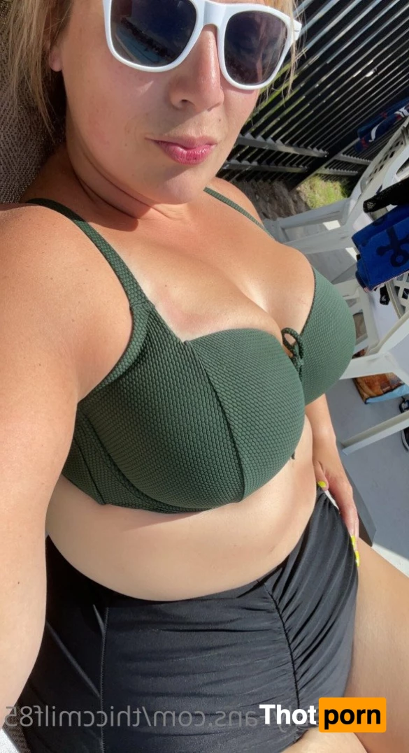 THICC MILF 2144724