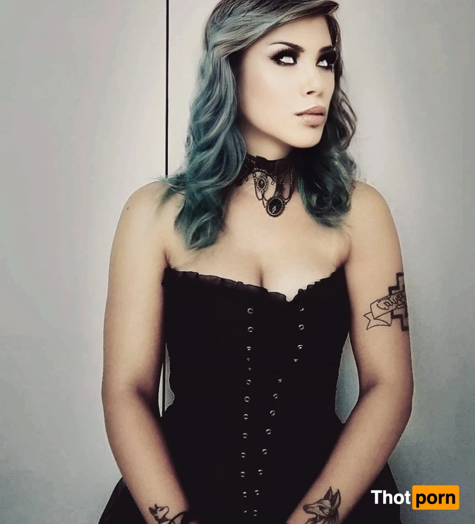 𝗕𝗮𝘁𝗵𝗼𝗿𝘆, 𝘁𝗵𝗲 𝗮𝗻𝗮𝗹 𝘄𝗵𝗼𝗿𝗲 6485638