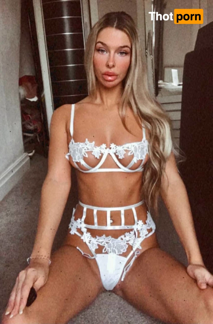 𝗕𝗮𝘁𝗵𝗼𝗿𝘆, 𝘁𝗵𝗲 𝗮𝗻𝗮𝗹 𝘄𝗵𝗼𝗿𝗲 6485720