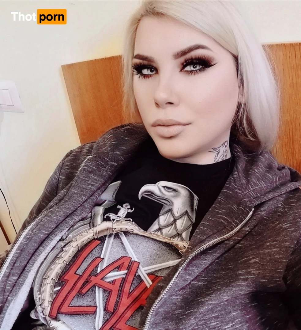 𝗕𝗮𝘁𝗵𝗼𝗿𝘆, 𝘁𝗵𝗲 𝗮𝗻𝗮𝗹 𝘄𝗵𝗼𝗿𝗲 6485770