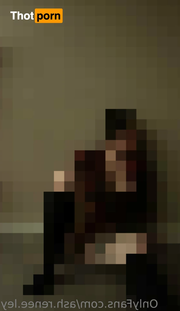 Ashley Renée 11731719